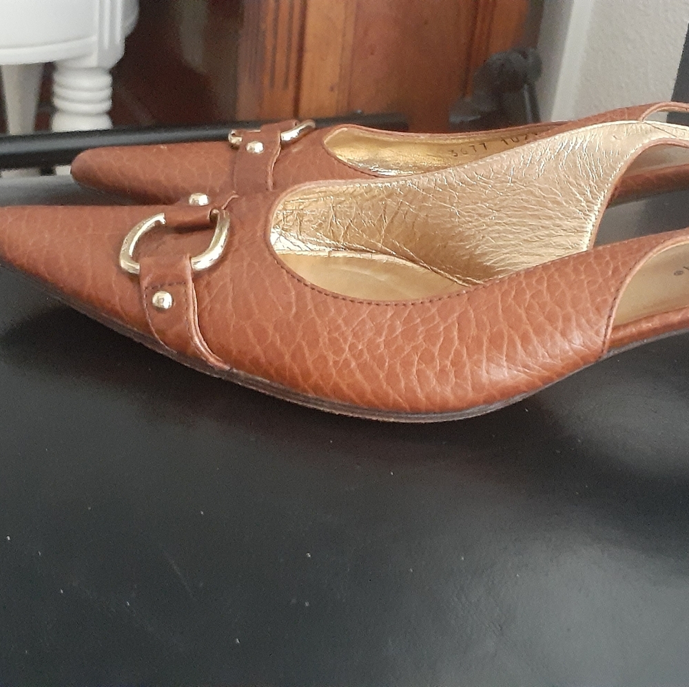 Womens shoes